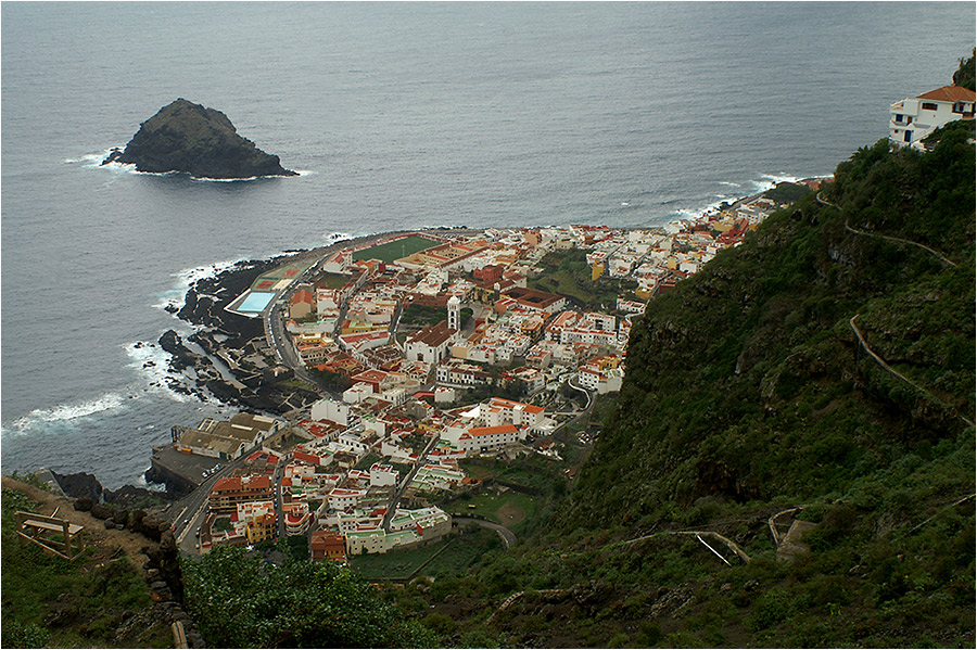 Garachico, mal nicht vom berühmten Mirador aus ( 30mm )