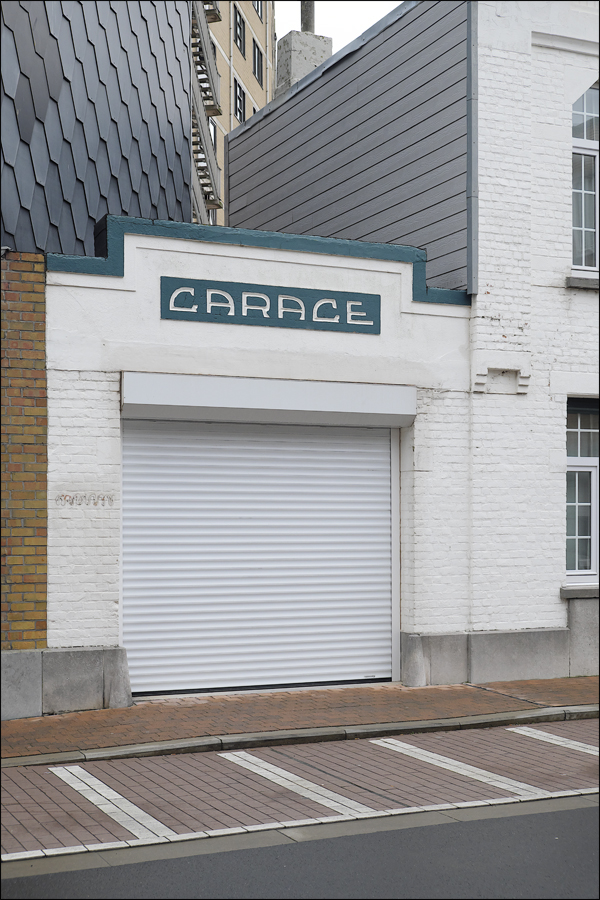 Garage 9 3/4