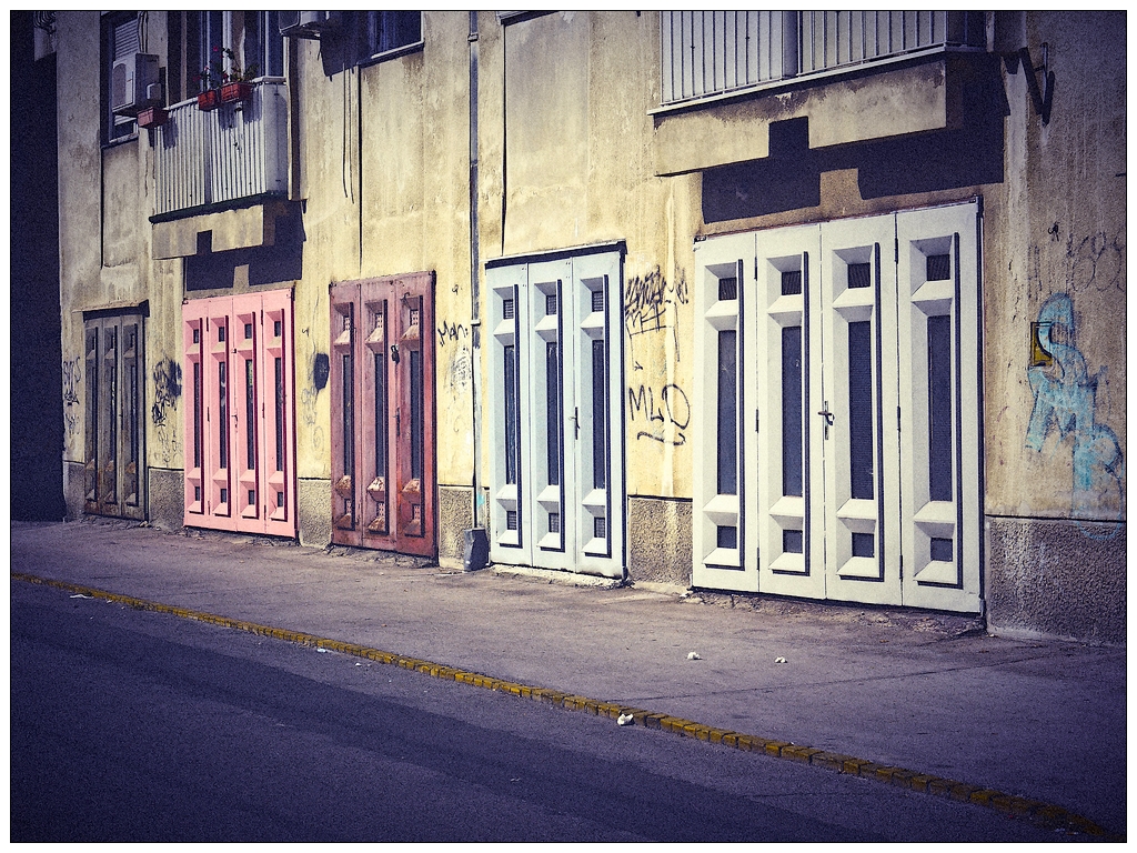 Garages colorés