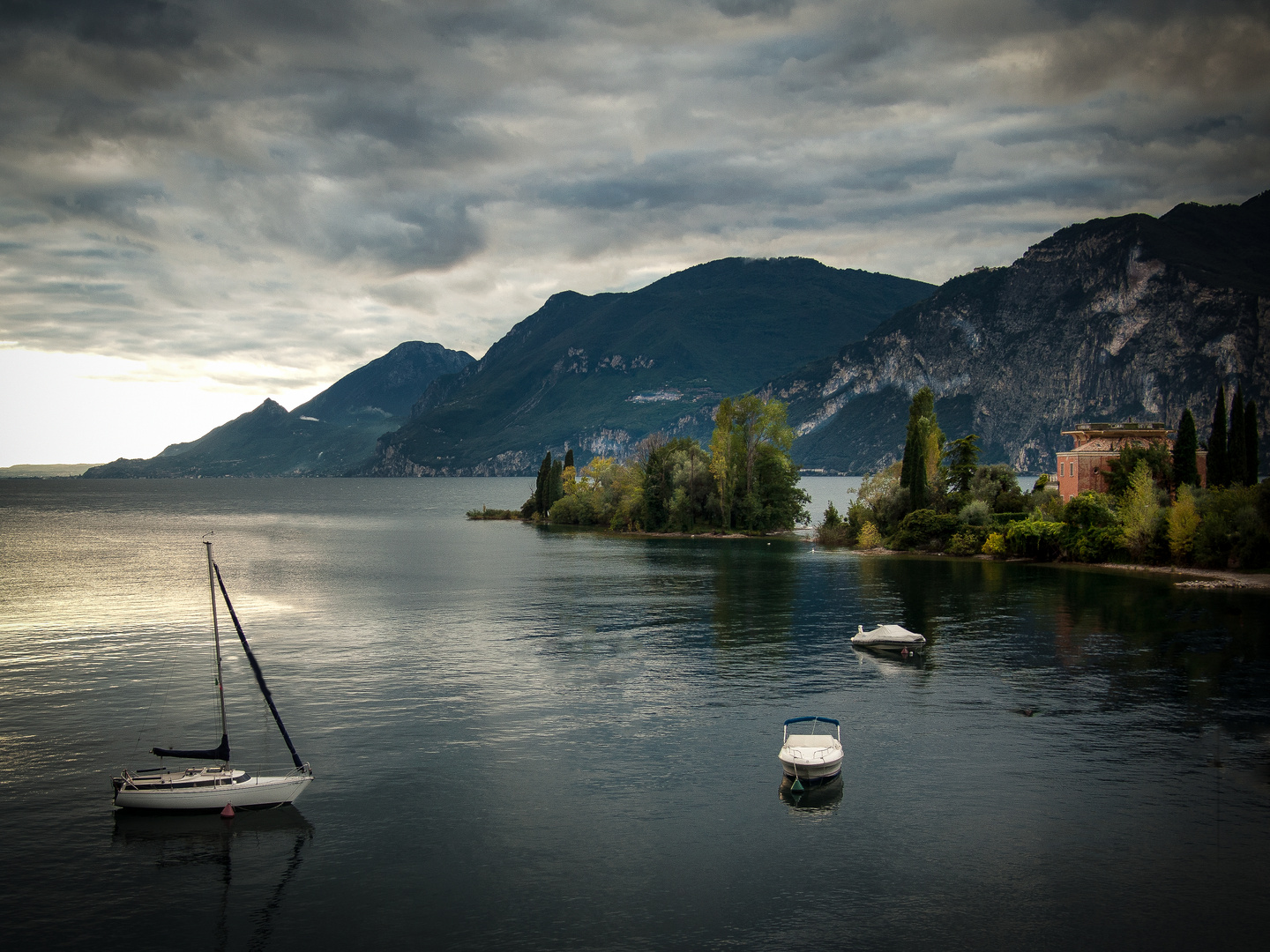 Gardasee am frühen Abend