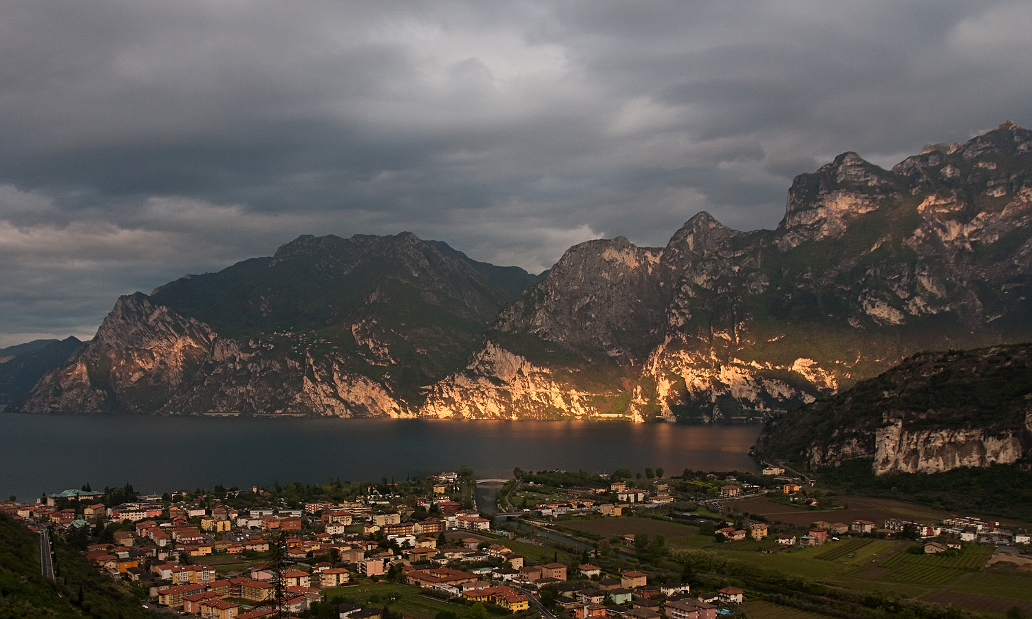 Gardasee am Morgen ...