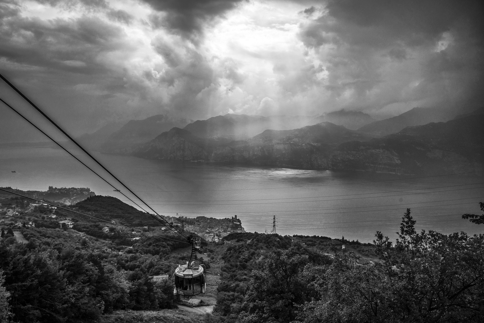 Gardasee im Nebel