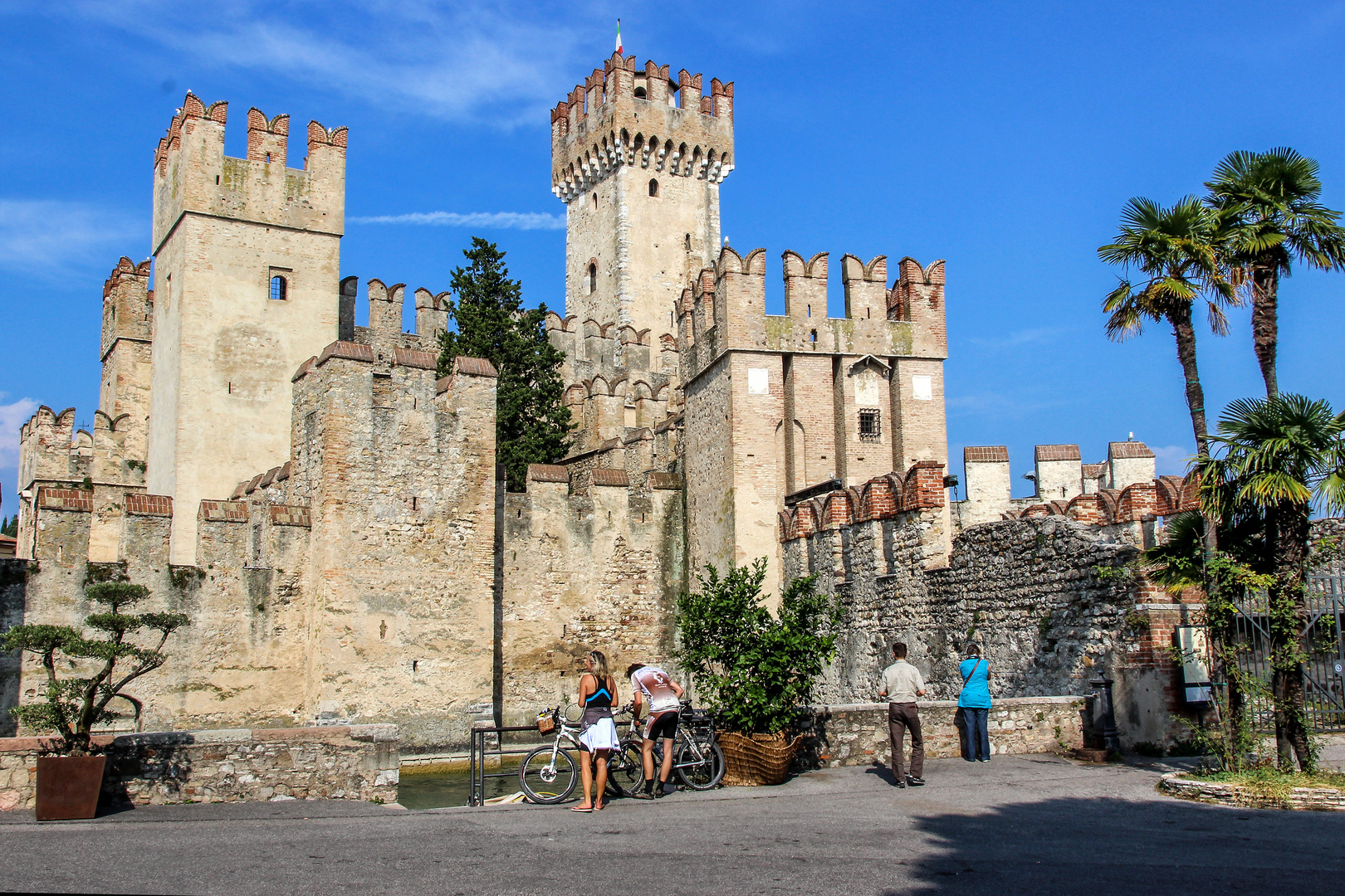 Gardasee Sirmione Skaligerkastell