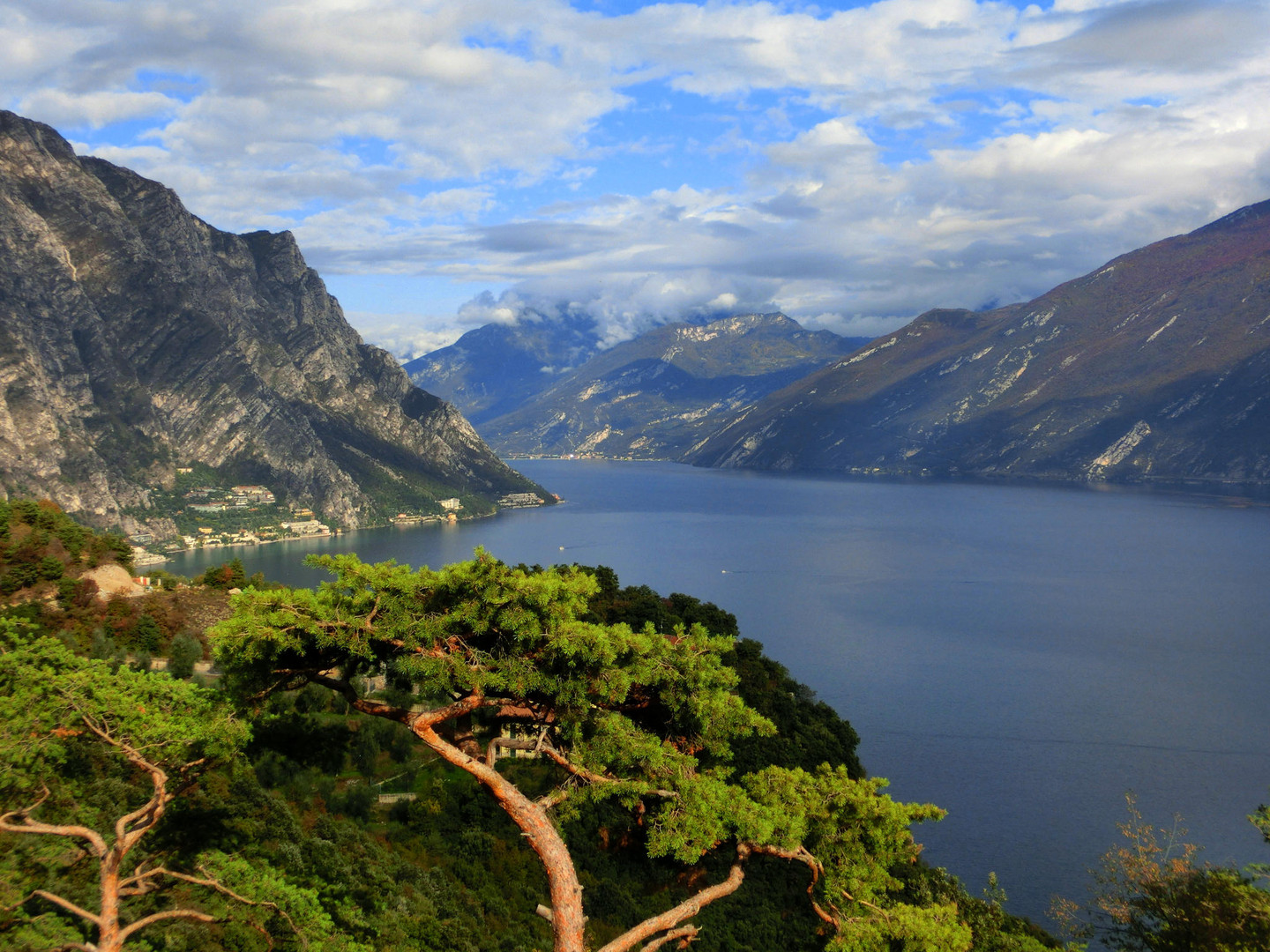 Gardasee von Tremòsine aus gesehen