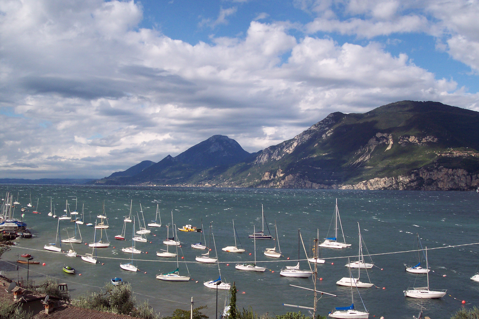 Gardasee Wolken und Wind