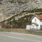 Gare abandonnée, seule au coeur des Alpes