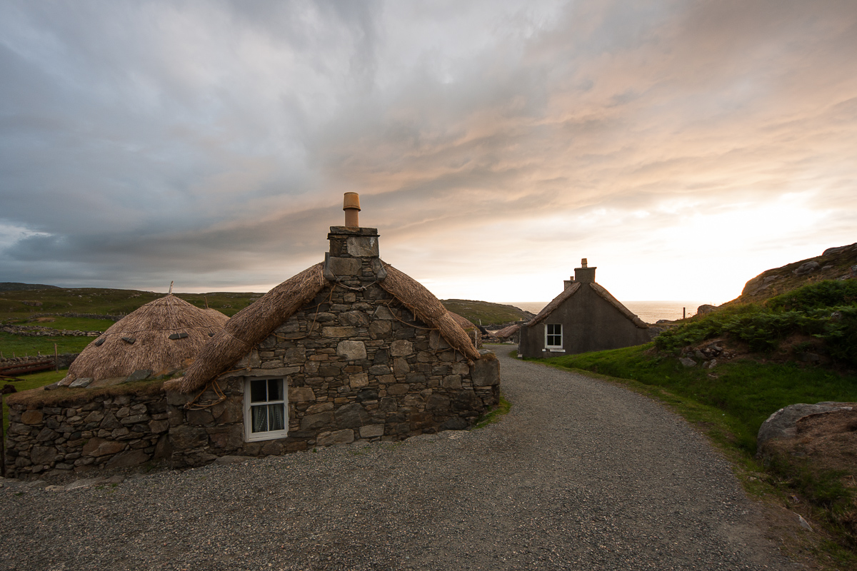 Garenin Black House Village