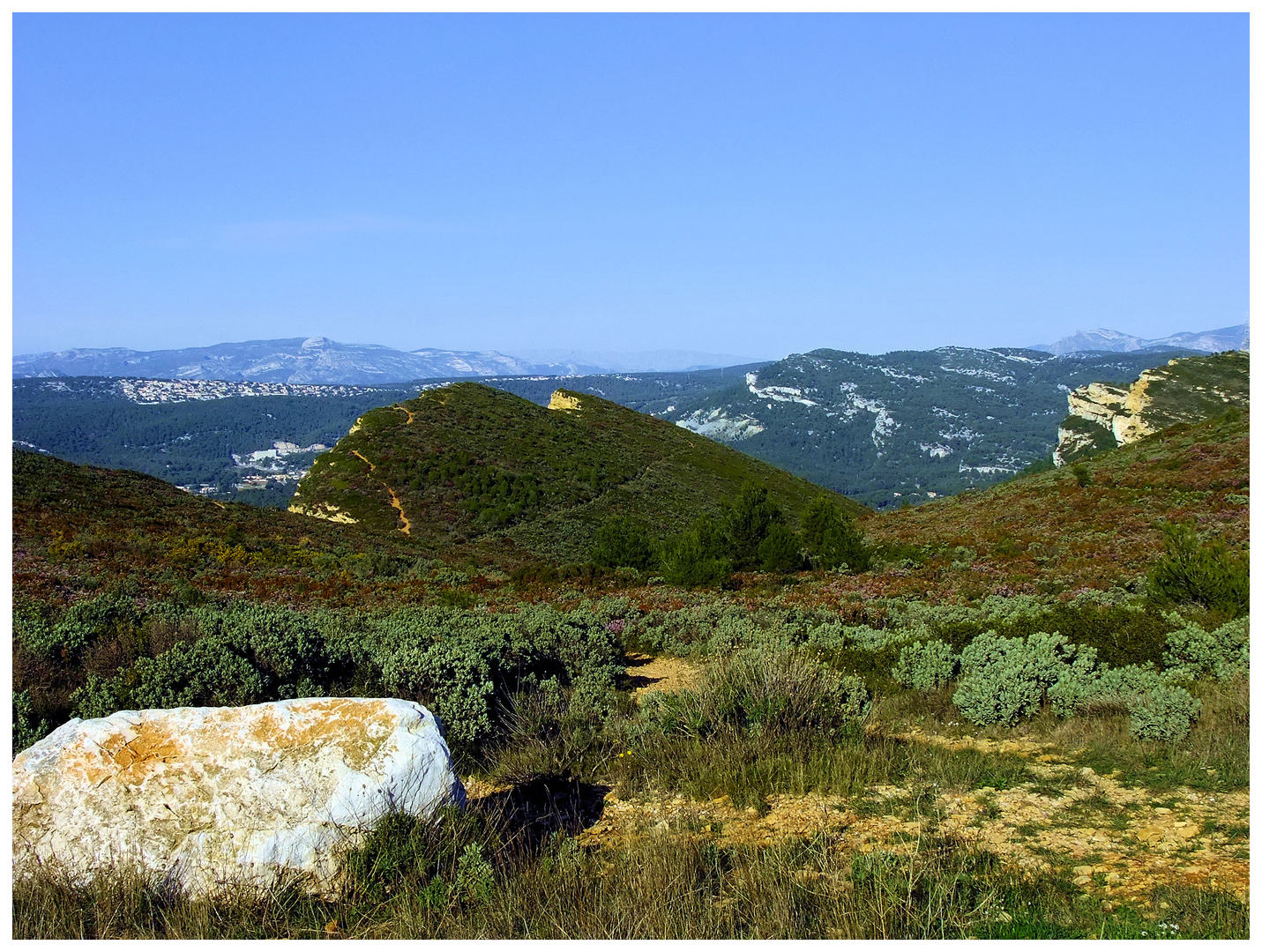 garrigue... photo et image paysages, paysages de campagne, provence