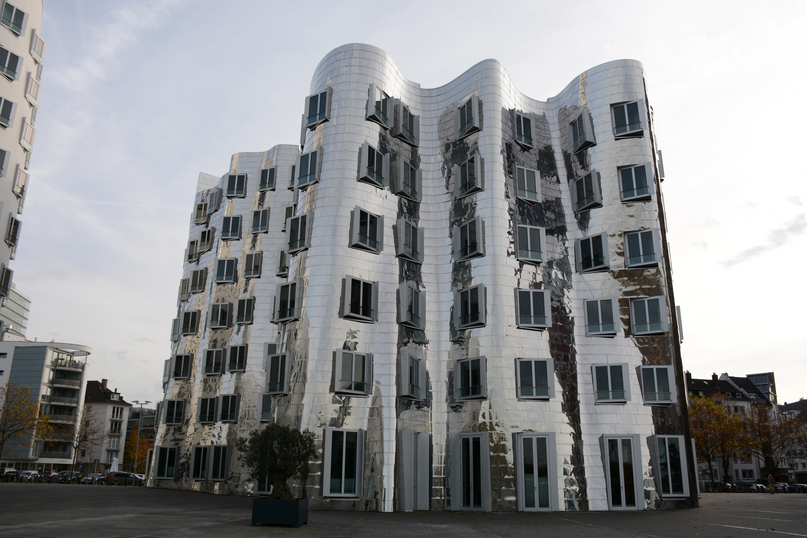 Garry Gebäude Teil 2 Hafen Düsseldorf