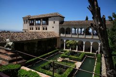 Garten in der Alhambra in Granada