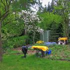 Garten mit Nähmaschine