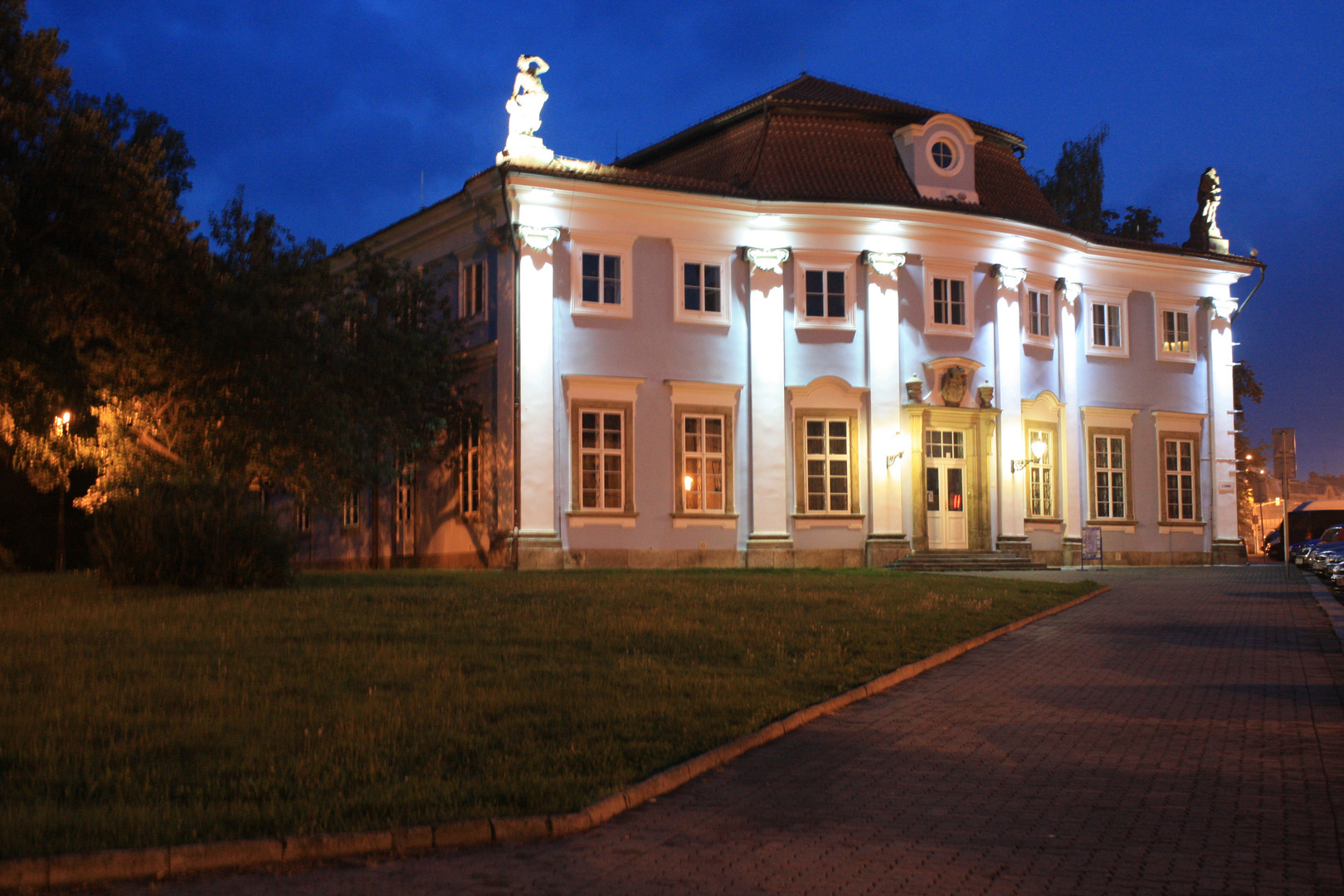 Garten- und Ballhaus in Teplice