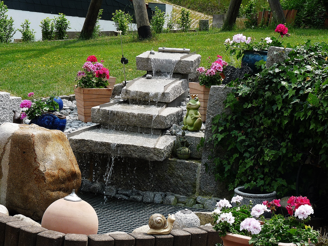 Gartenbrunnen