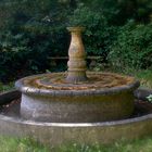 Gartenbrunnen ausser Betrieb