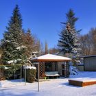 Gartenhaus im Schnee