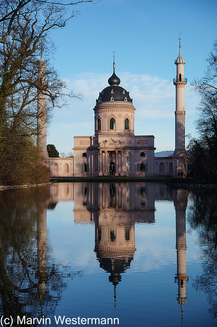 Gartenmoschee Schwetzingen mit Spiegelung