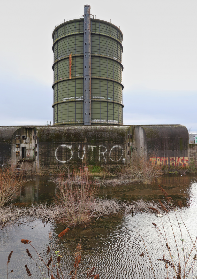 Gasometer (2024_01_07_9999_10_ji)