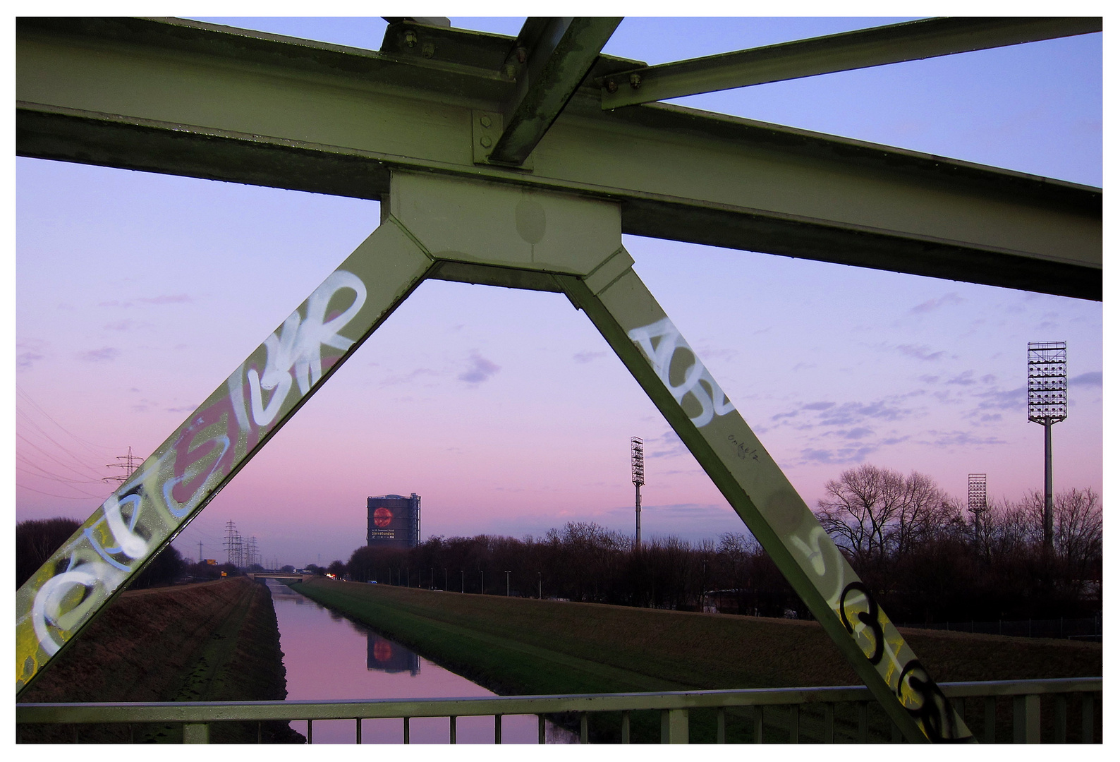 Gasometer meets Emscher