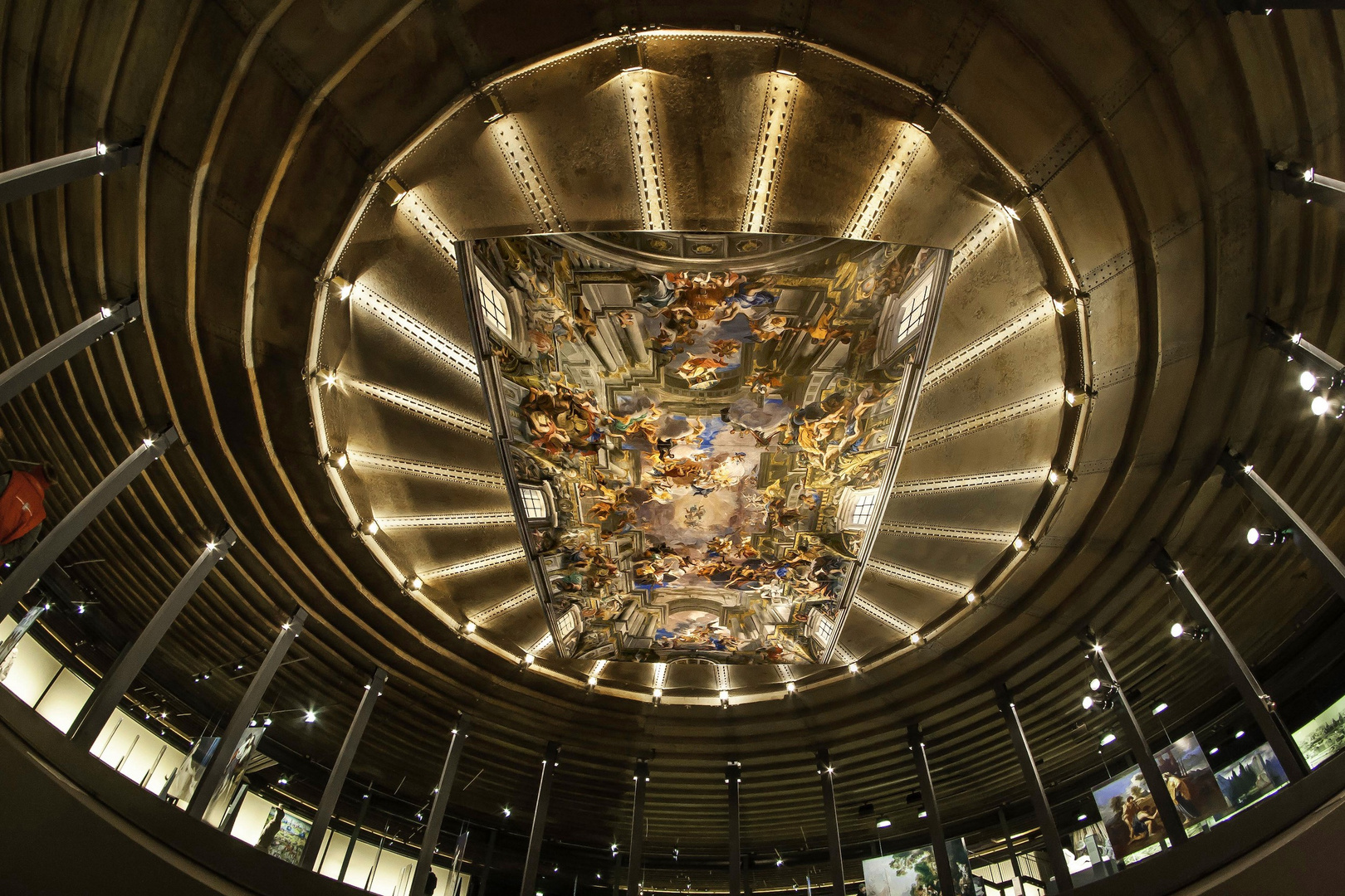 Gasometer Oberhausen:  Fresko unter der Decke