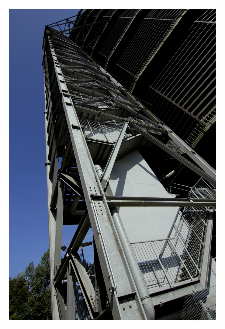 Gasometer , Oberhausen , mit Christo...8