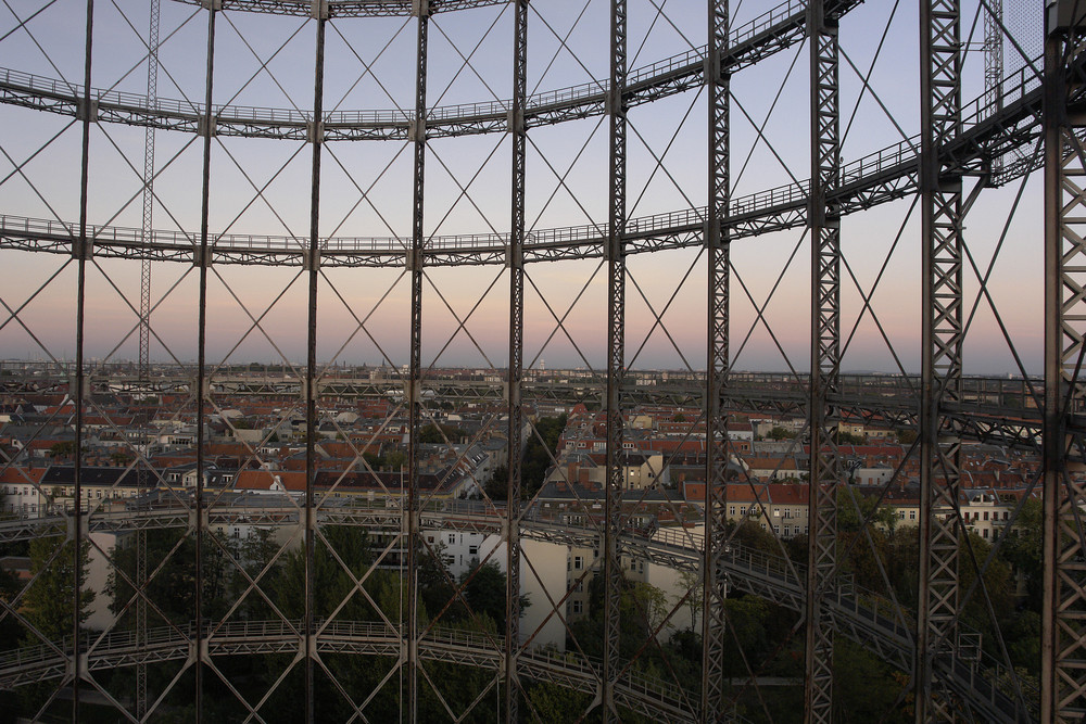 "Gasometer"  Schöneberg, - II.