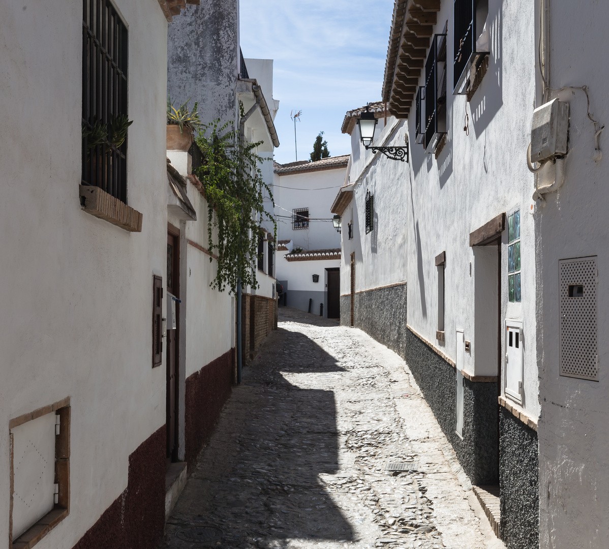 Gasse im Albaicin (Granada)