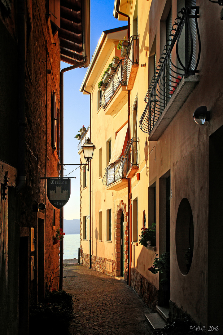 Gasse in Brenzone