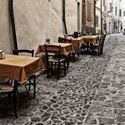 Gasse in Castelsardo Sardinien