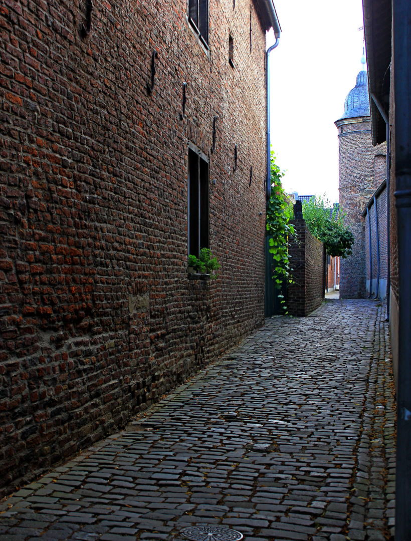 Gasse in Kaster