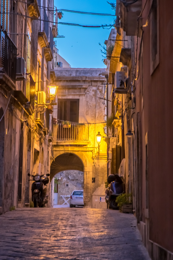 Gasse in Ortigia, Syracus (2)