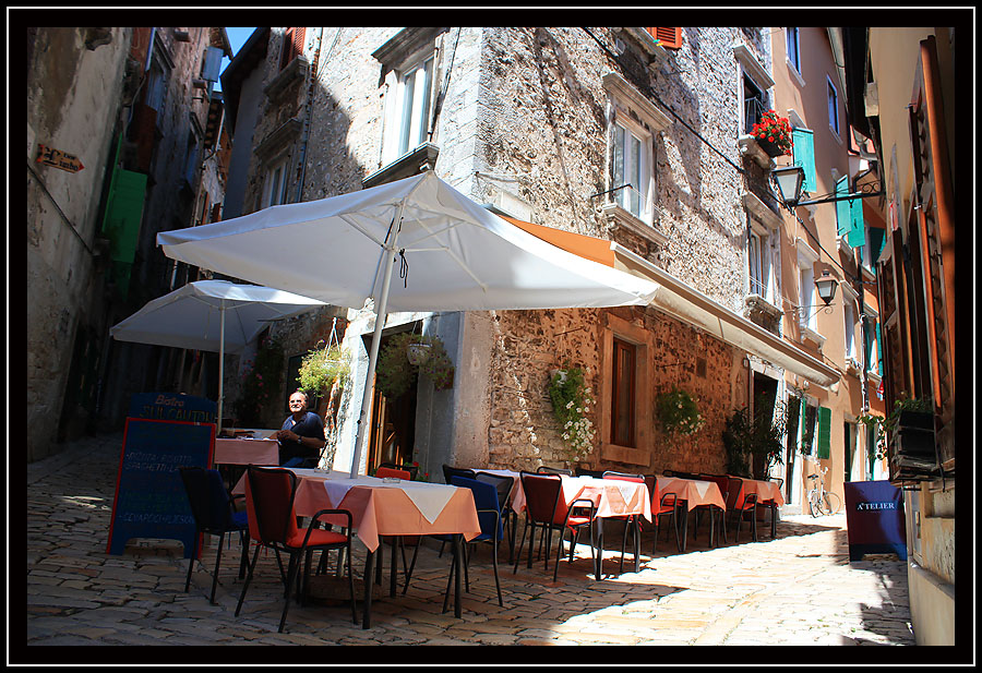 Gasse in Rovinj / Kroatien