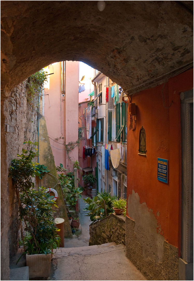 Gasse in Vernazza, Cinque Terre