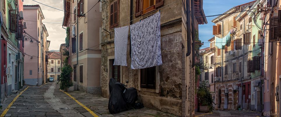 Gasse links, Gasse rechts.....