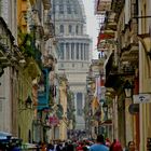 Gassen von Havanna mit Blick auf das Capitolio