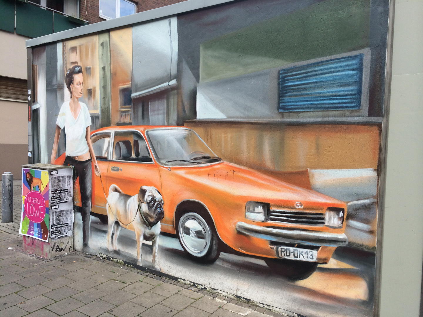 Gassi gehen, Streetart in den Straßen von Münster - Deutschland, Nordrhein-Westfalen