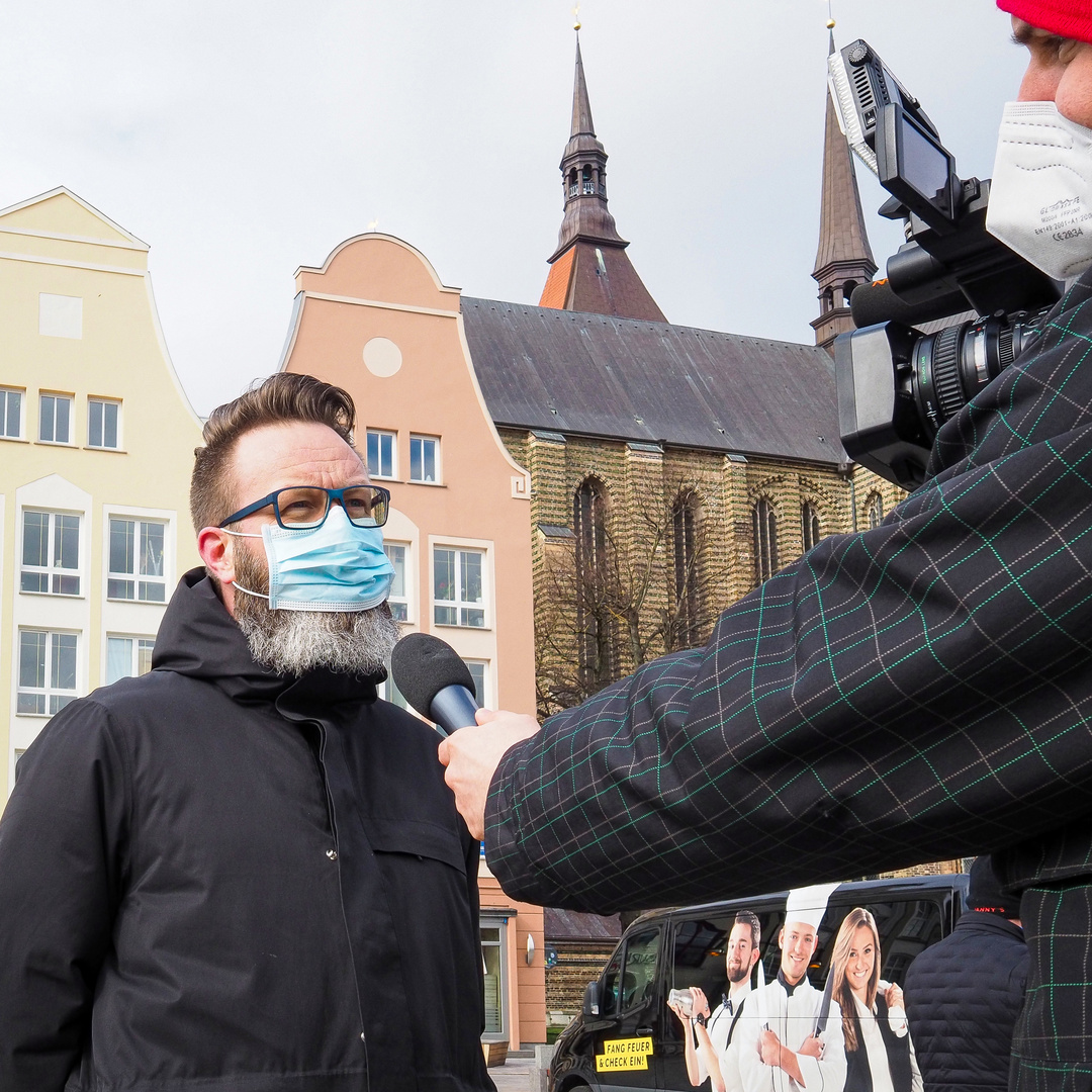 Gastgewerbe: Lasst uns öffnen! Lasst uns leben! (11)