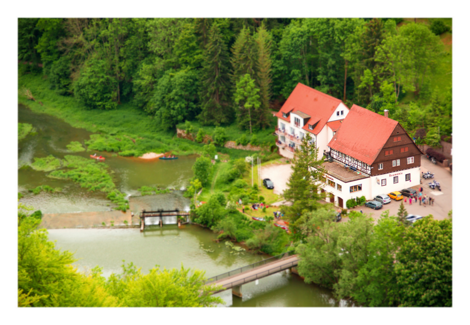 Gasthaus am Fluss