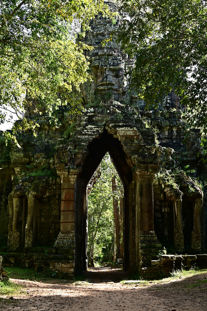 Gate of the Dead - Osttor Angkor Thom