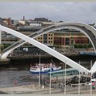 Gateshead millennium bridge tilted