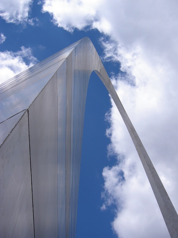 Gateway Arch, St.Louis - man fühlt sich klein ...