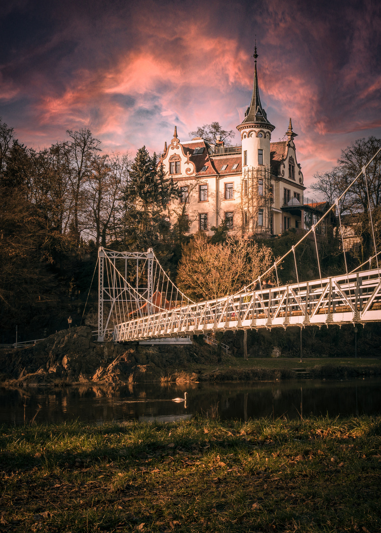 Gattersburg und Hängebrücke in Grimma