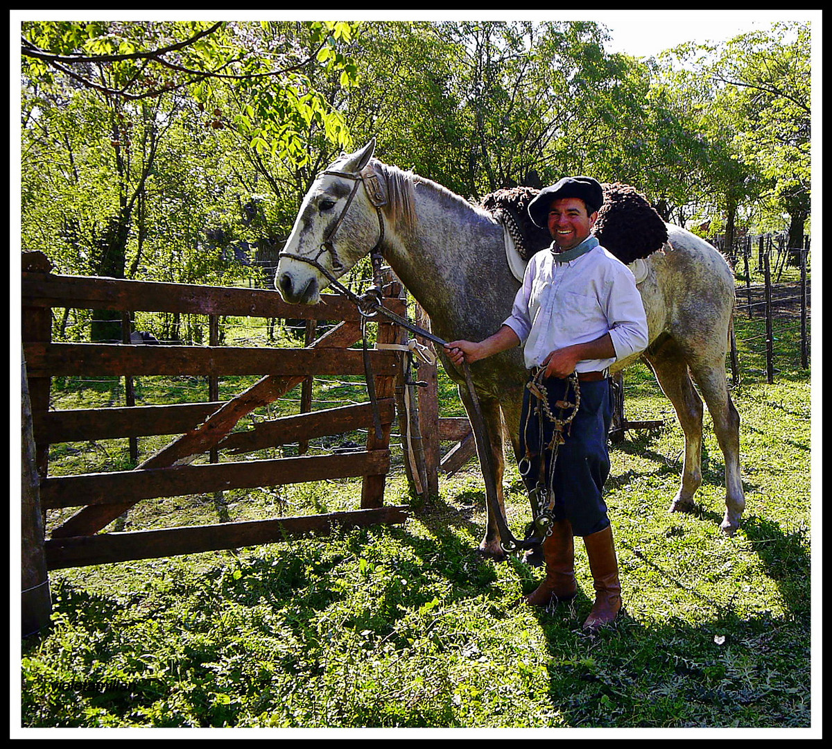 GAUCHO ARGENTINO,CON SU BUEN COMPAÑERO