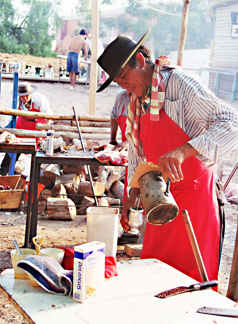 Gaucho beim Mate trinken