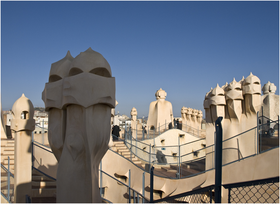 Gaudi auf dem Dach