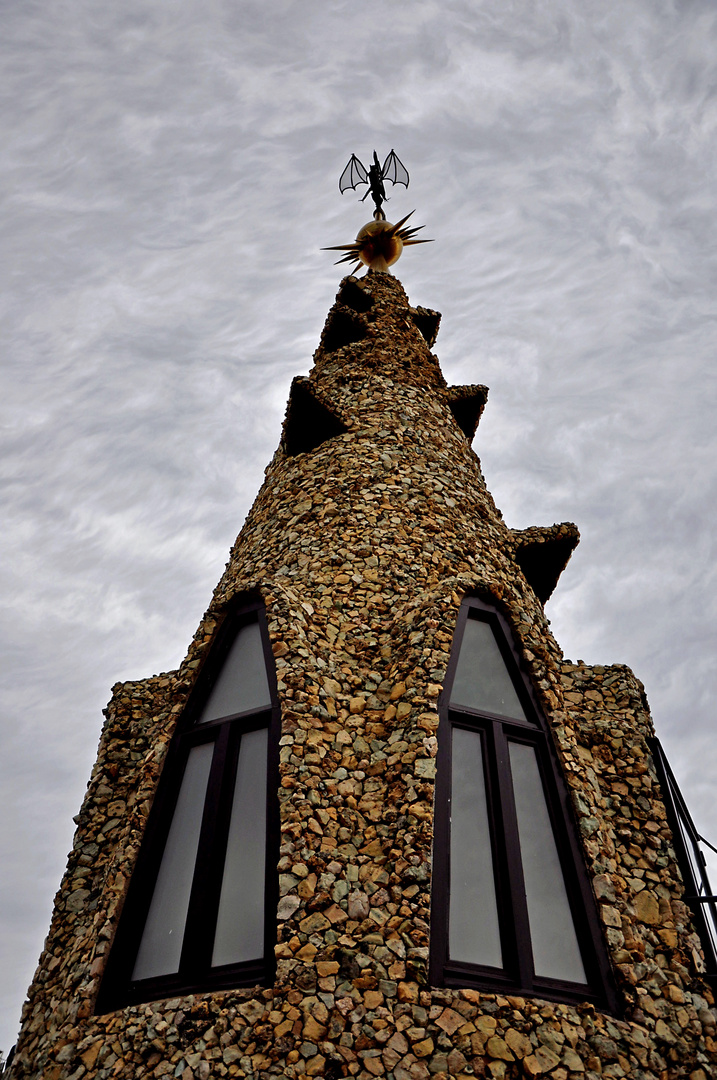 Gaudi-Tour-2012----A rc hitektur 11