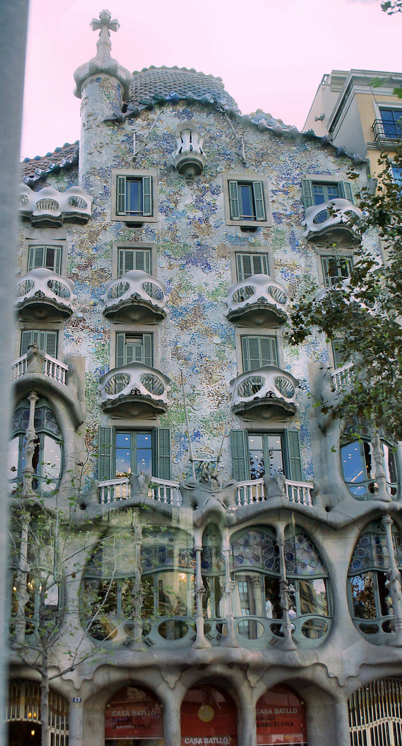 Gaudi`s Handschrift