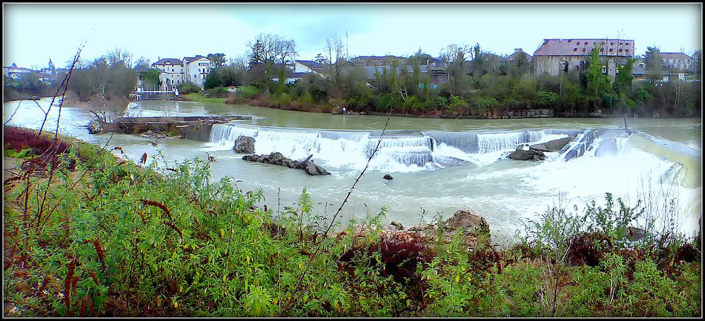 GAVE d ' OLORON photo et image france, nature, world Images
