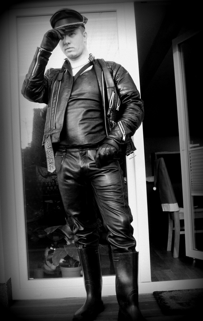 gay in Leather