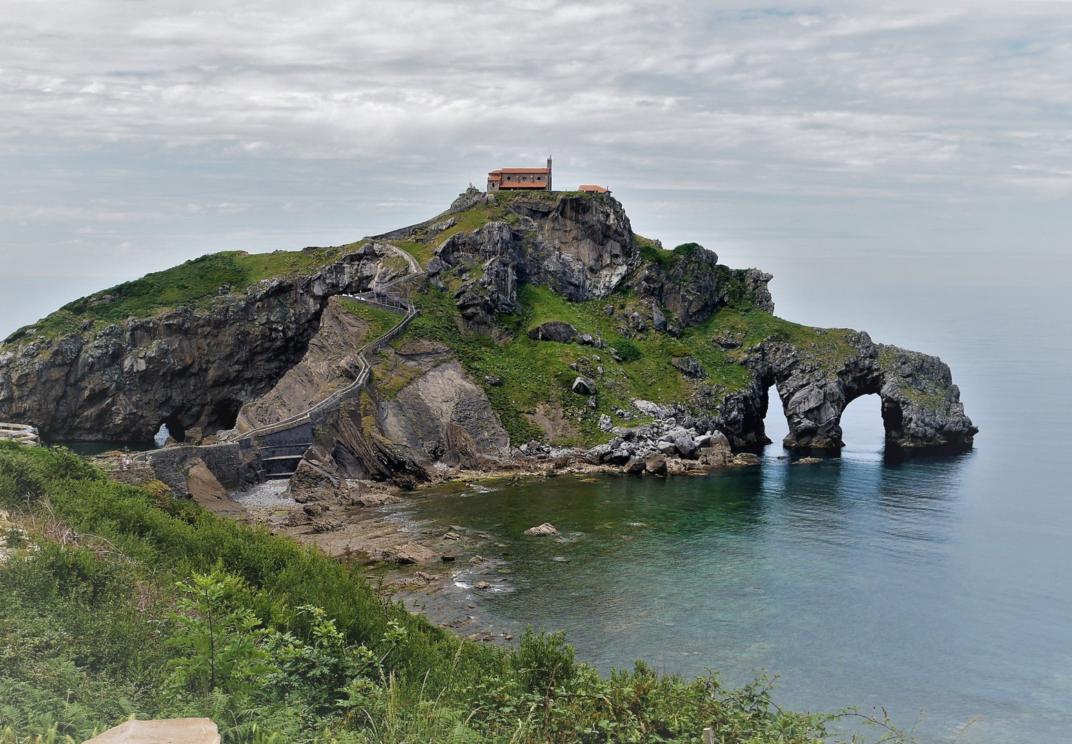 *Gaztelugatxe (Pays Basque Espagnol)