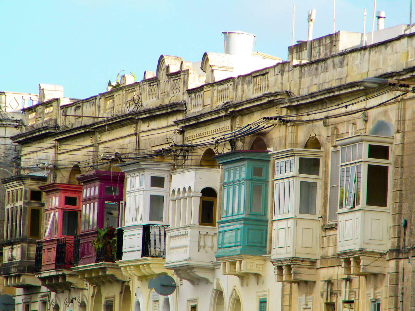 Gebäude / Balkone auf Malta